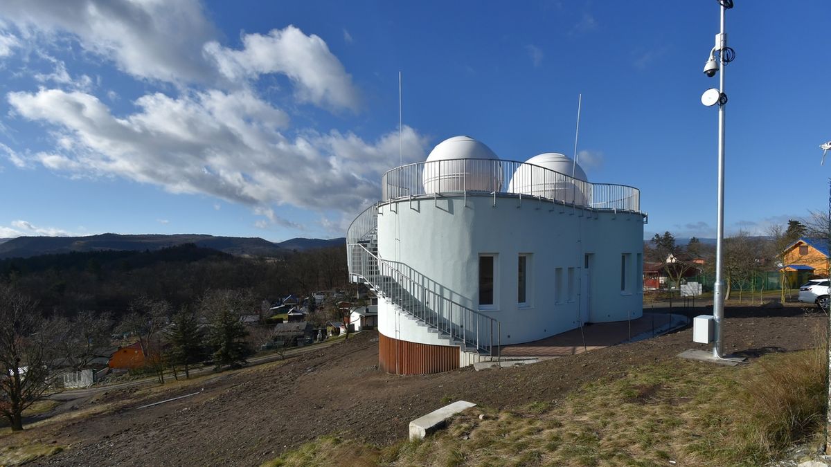 V Kadani vyrostla observatoř. Slouží školám i veřejnosti